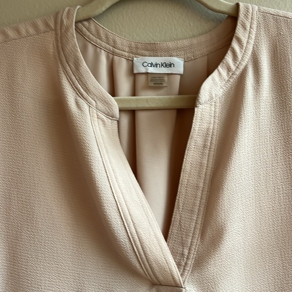 Short sleeve top - Picture 2 of 4